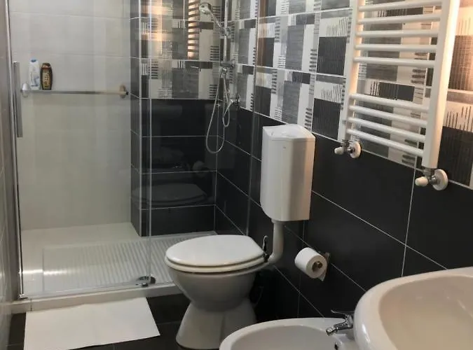 Oda ve Kahvaltı Prestigio Novi Ligure