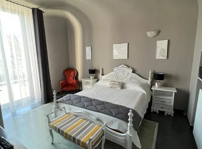 Prestigio Bed and Breakfast Νόβι Λίγκουρε